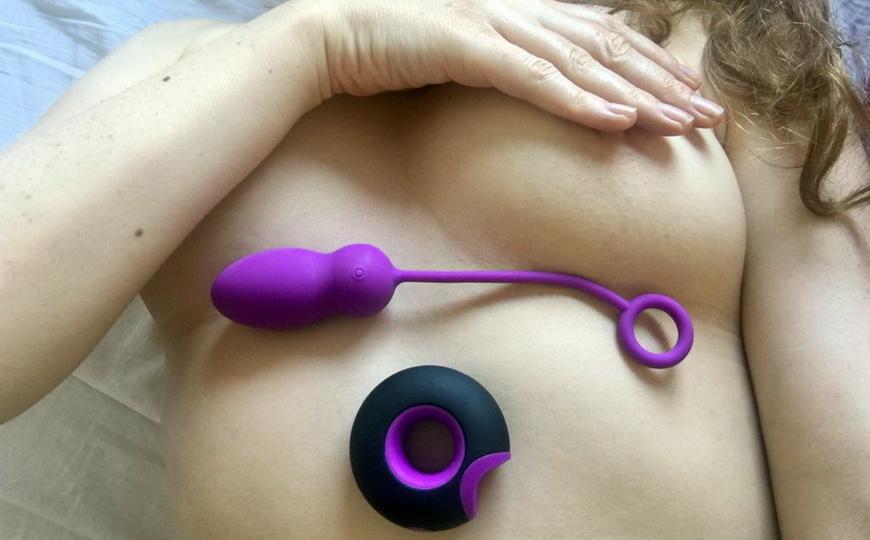 Vibratojások és mini vibrátorok a mesterei a csiklóizgatásnak